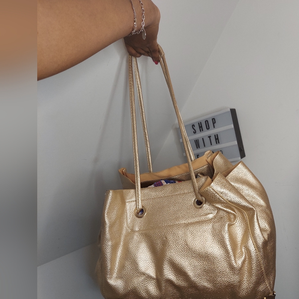 Gold bag - Picture 4 of 11